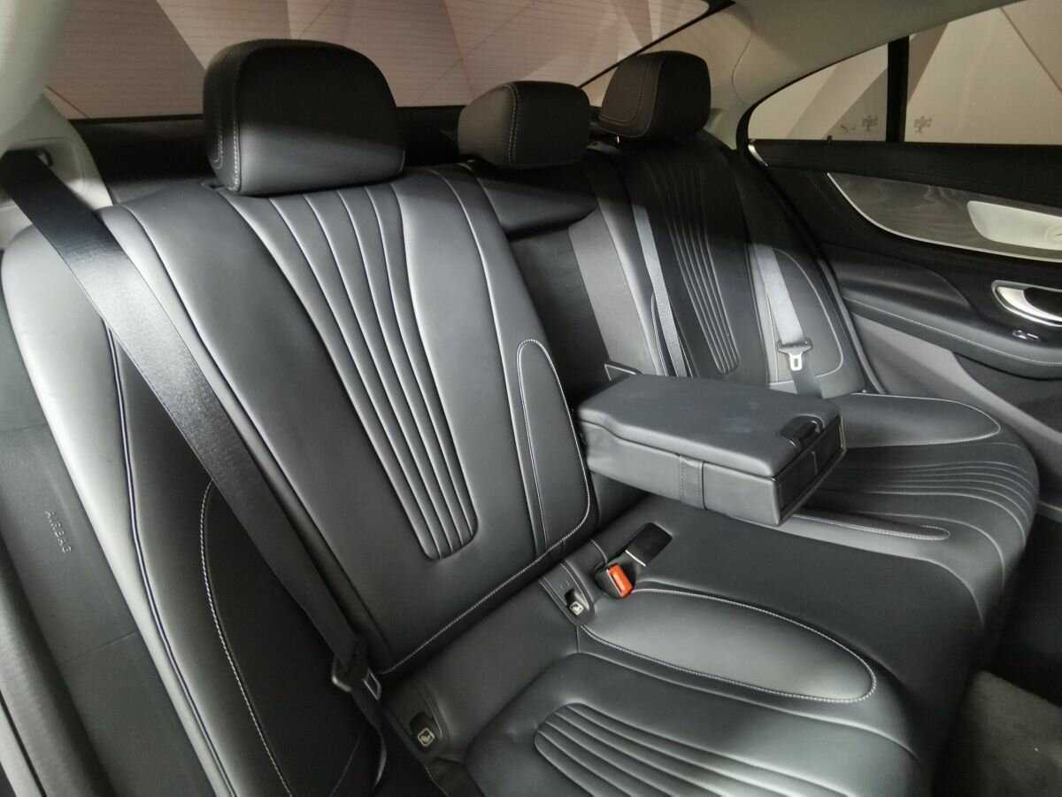 Mercedes-Benz CLS с пробегом — 2021 год. Фото: #11