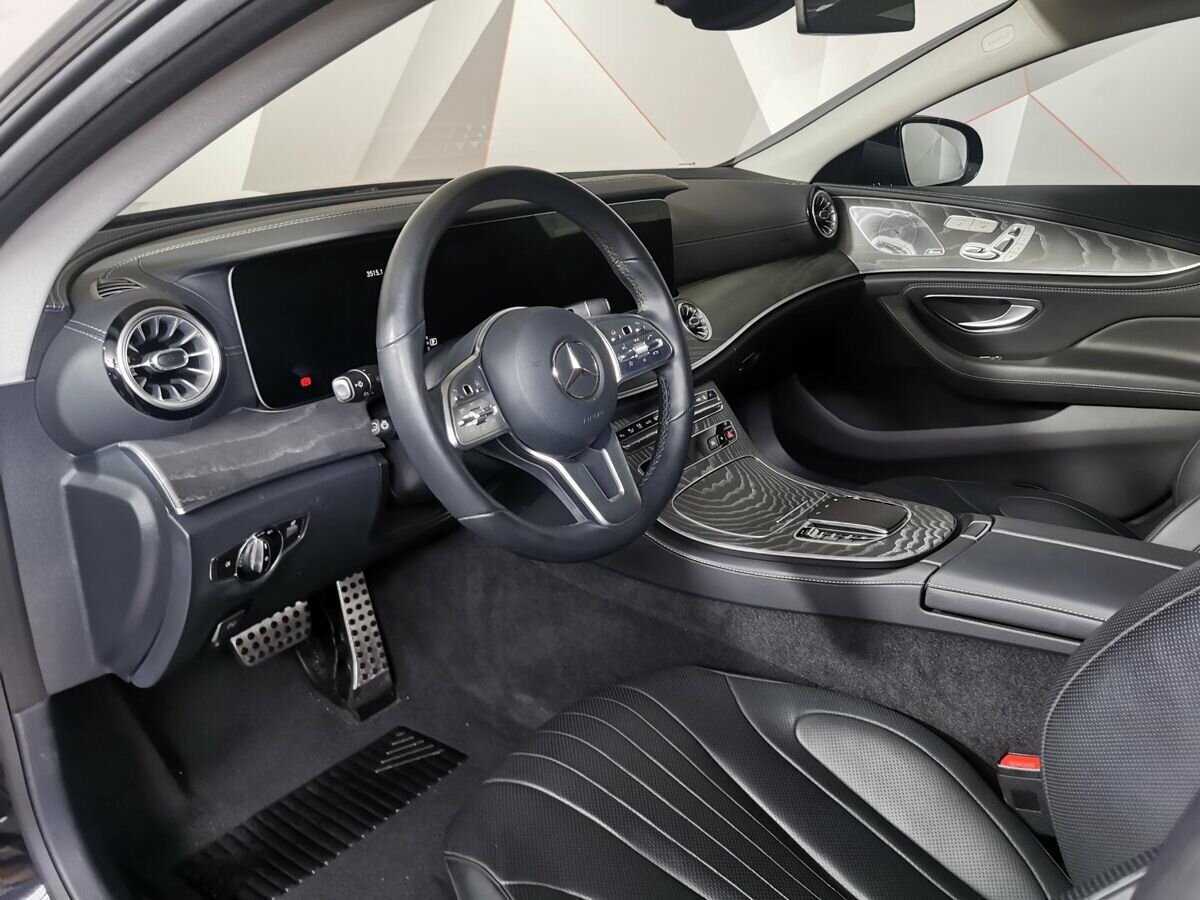 Mercedes-Benz CLS с пробегом — 2021 год. Фото: #12