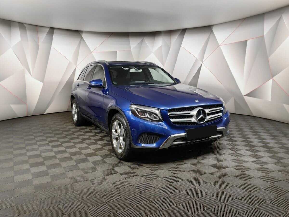 Mercedes-Benz GLC с пробегом — 2017 год. Фото: #2