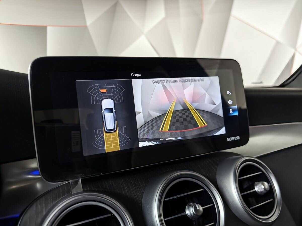 Mercedes-Benz GLC с пробегом — 2021 год. Фото: #15