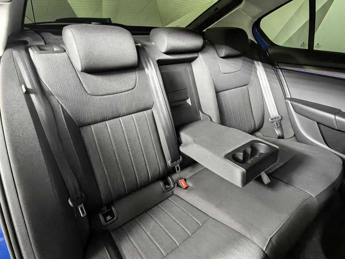 Skoda Octavia с пробегом — 2019 год. Фото: #12