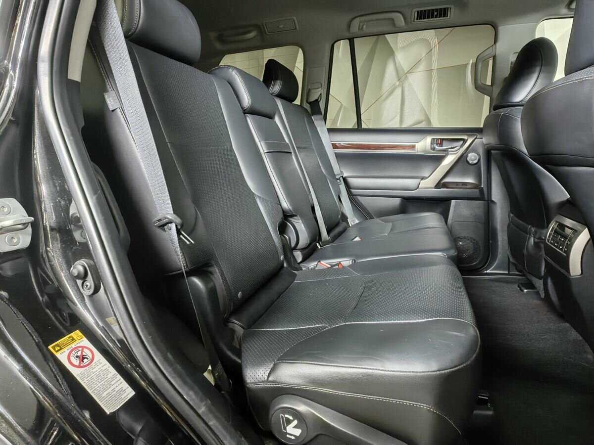Lexus GX с пробегом — 2014 год. Фото: #11