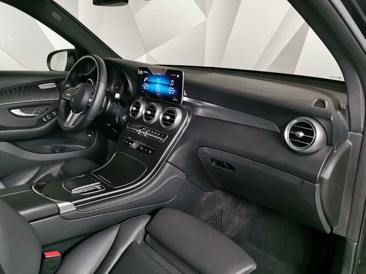 Mercedes-Benz GLC с пробегом — 2020 год. Фото: #8