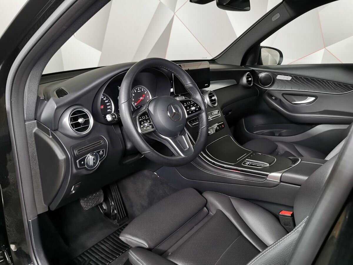 Mercedes-Benz GLC с пробегом — 2020 год. Фото: #13