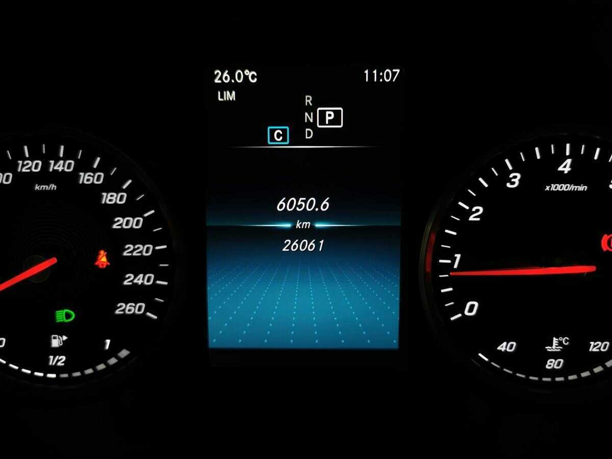 Mercedes-Benz GLC с пробегом — 2020 год. Фото: #15