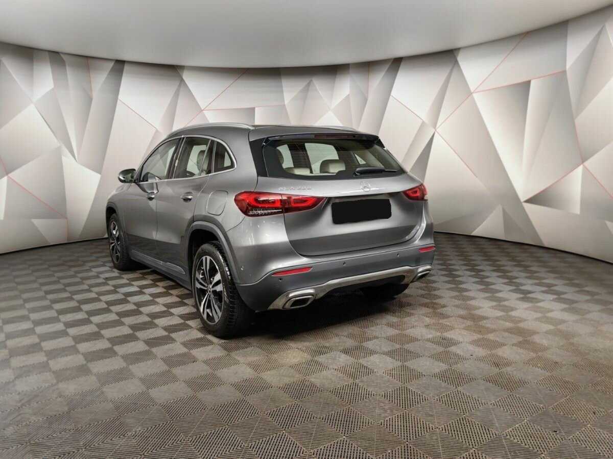 Mercedes-Benz GLA с пробегом — 2020 год. Фото: #3