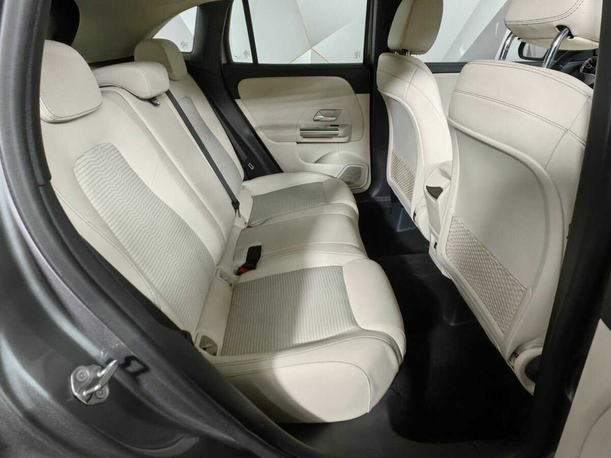 Mercedes-Benz GLA с пробегом — 2020 год. Фото: #11