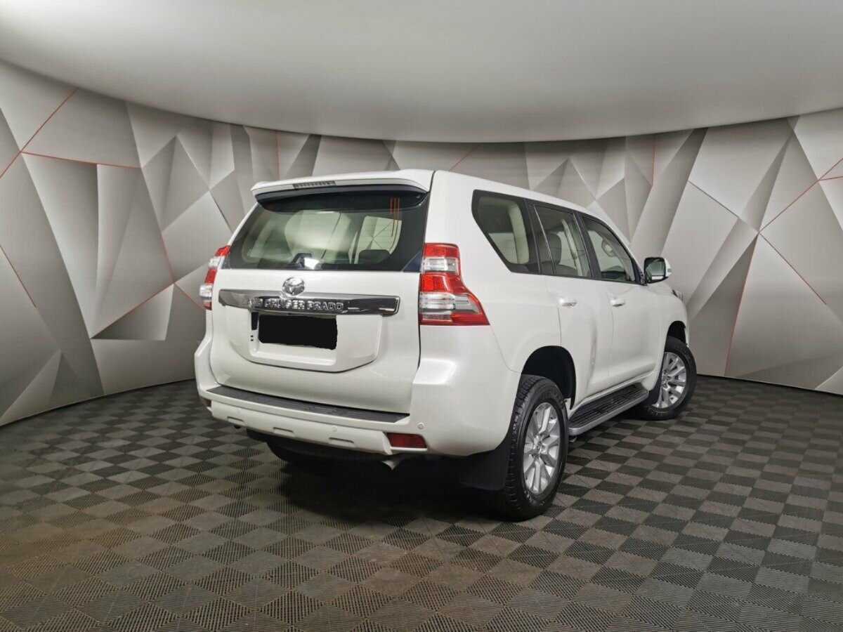 Toyota Land Cruiser Prado с пробегом — 2014 год. Фото: #1