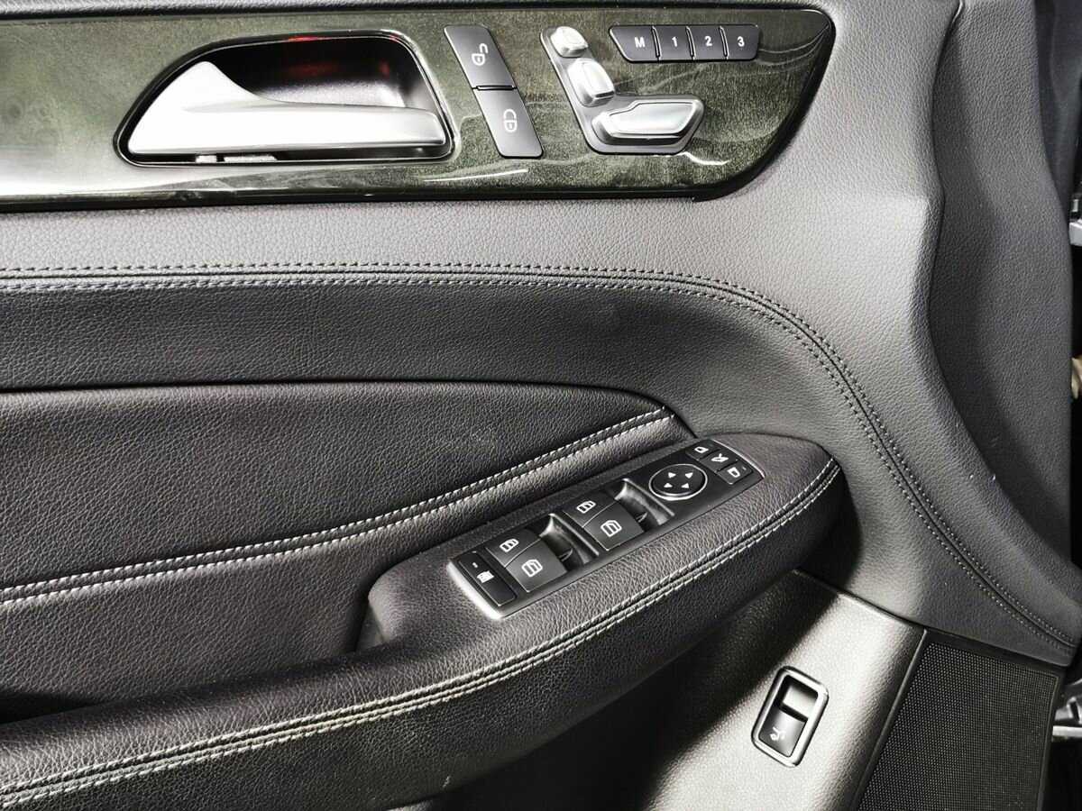 Mercedes-Benz GLE с пробегом — 2018 год. Фото: #16