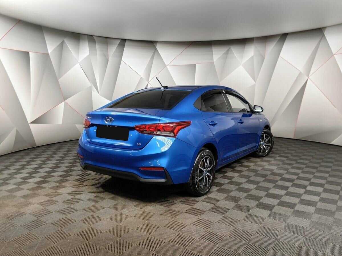 Hyundai Solaris с пробегом — 2017 год. Фото: #1