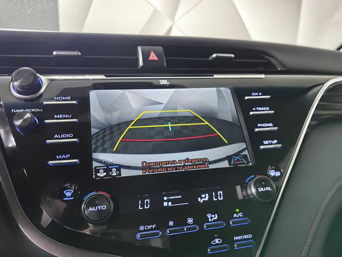 Toyota Camry с пробегом — 2020 год. Фото: #15