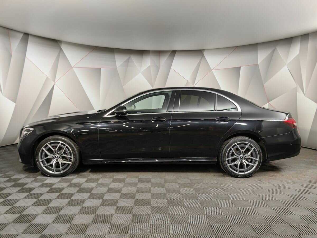 Mercedes-Benz E-Класс с пробегом — 2020 год. Фото: #4