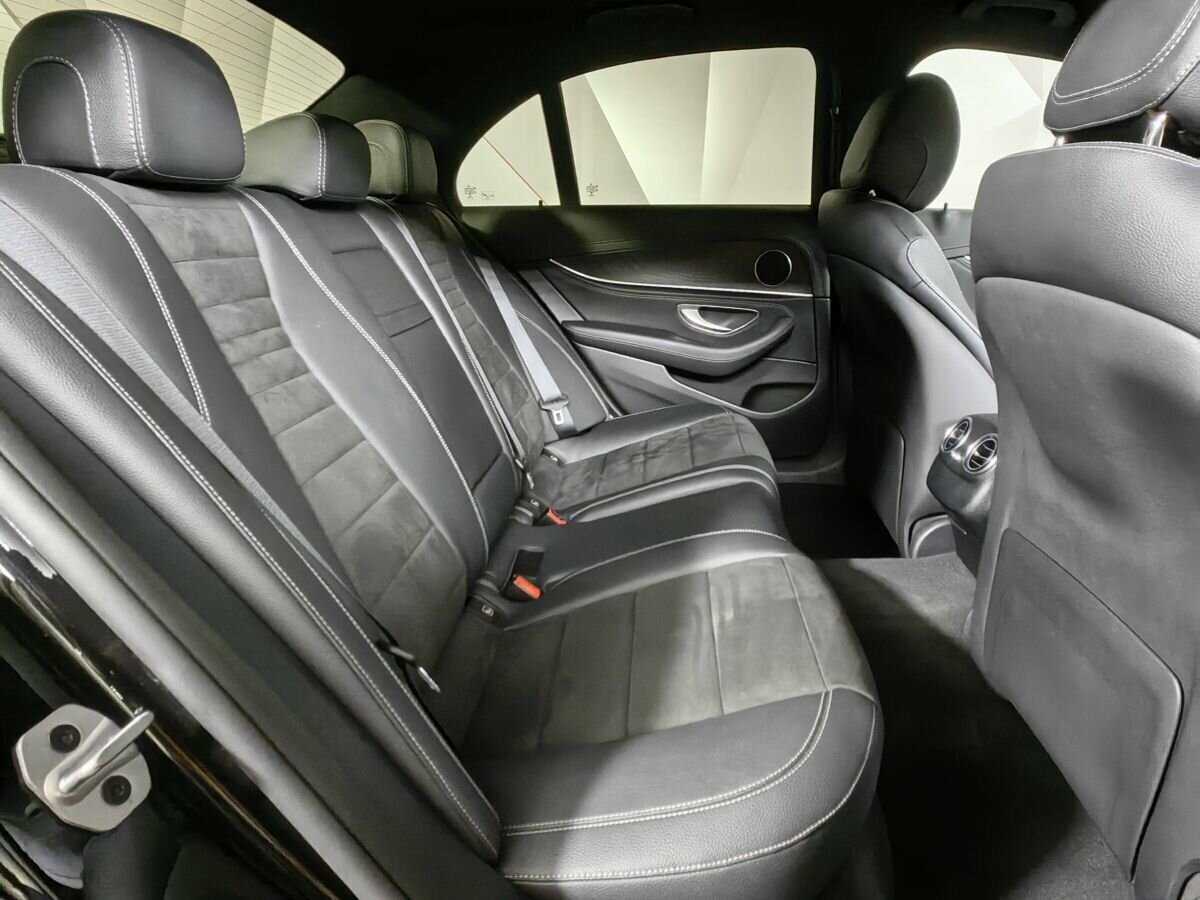 Mercedes-Benz E-Класс с пробегом — 2020 год. Фото: #9