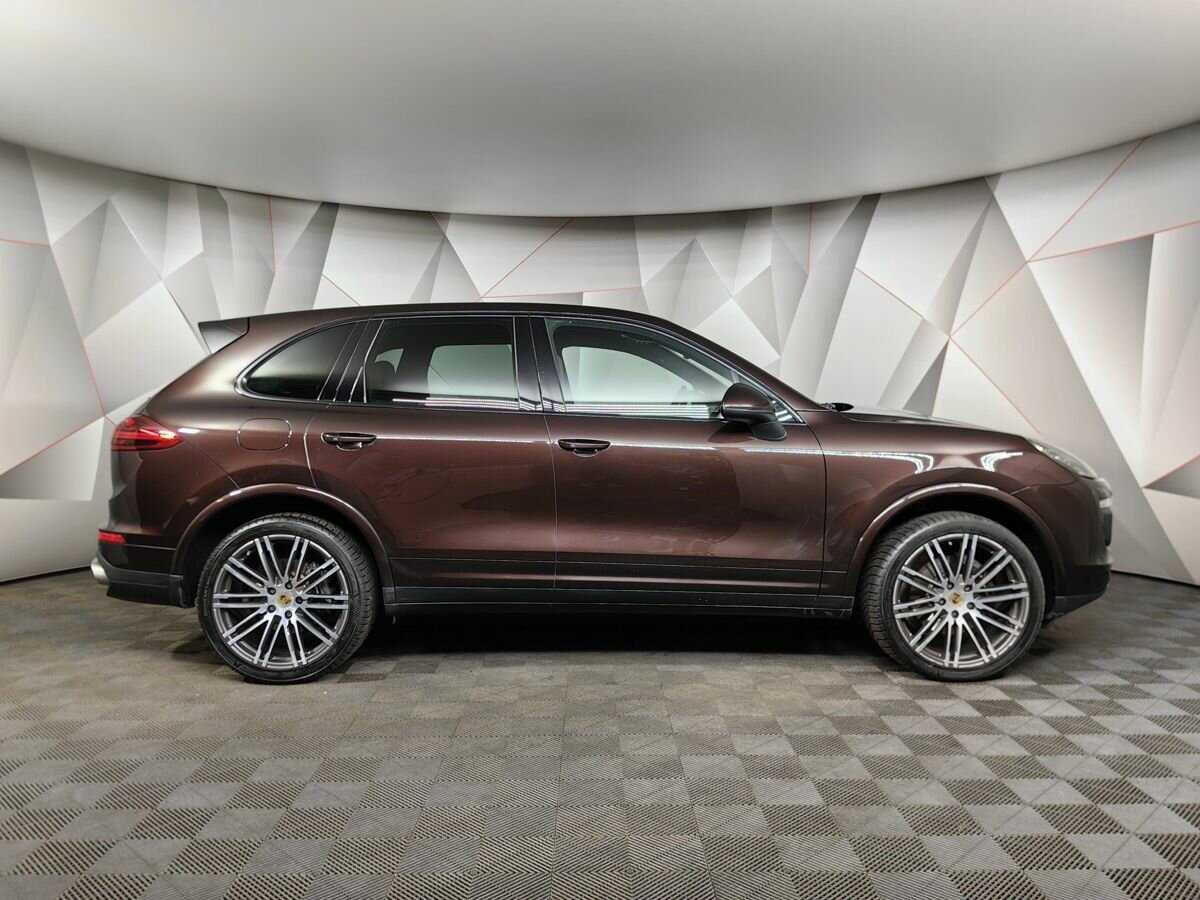 Porsche Cayenne с пробегом — 2016 год. Фото: #5