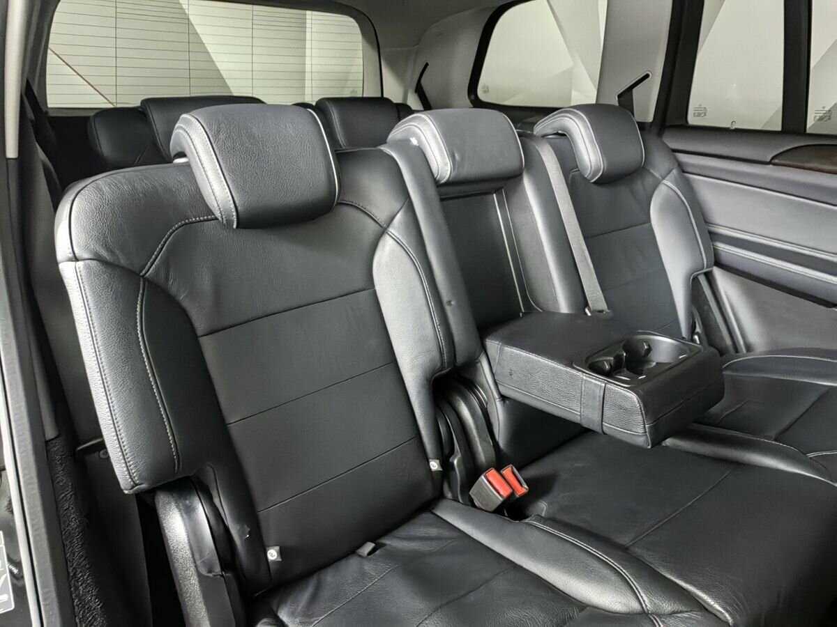 Mercedes-Benz GLS с пробегом — 2016 год. Фото: #10