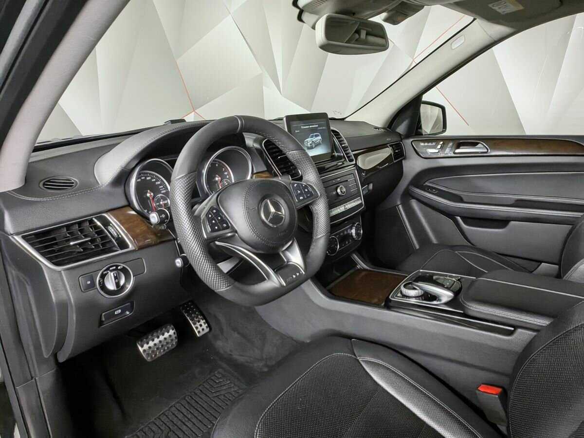 Mercedes-Benz GLS с пробегом — 2016 год. Фото: #11