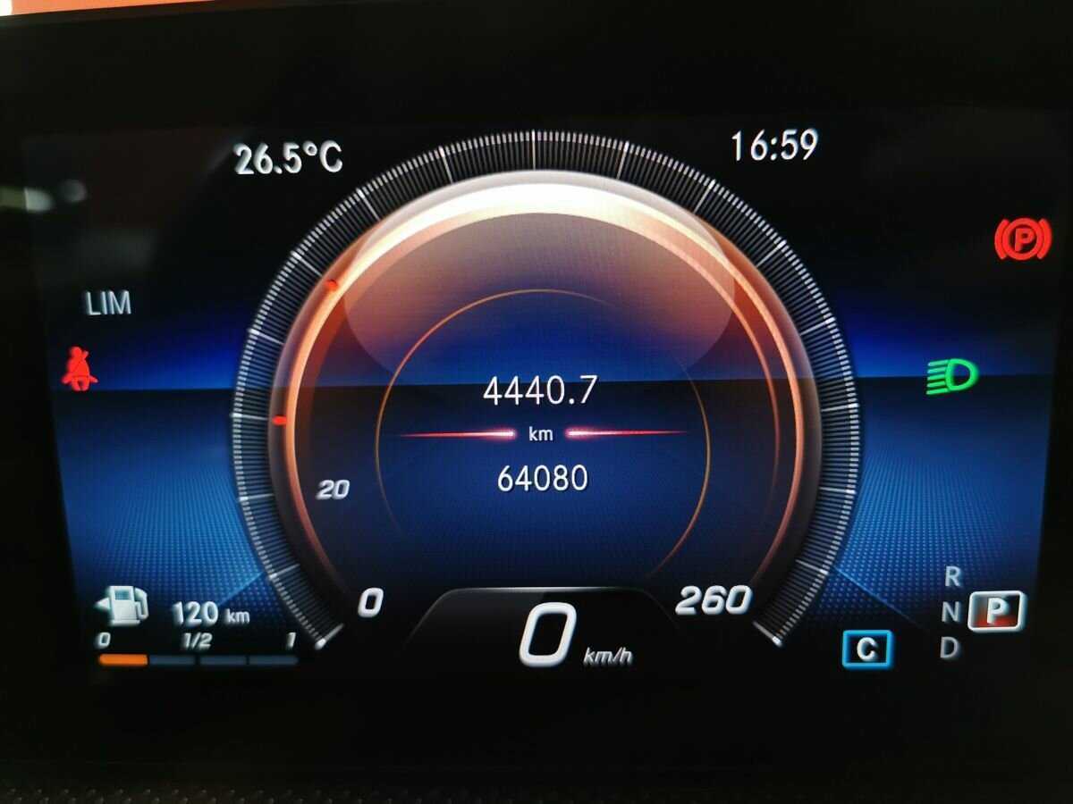 Mercedes-Benz A-Класс с пробегом — 2021 год. Фото: #15