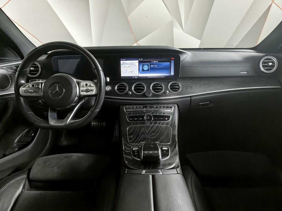 Mercedes-Benz E-Класс с пробегом — 2019 год. Фото: #11