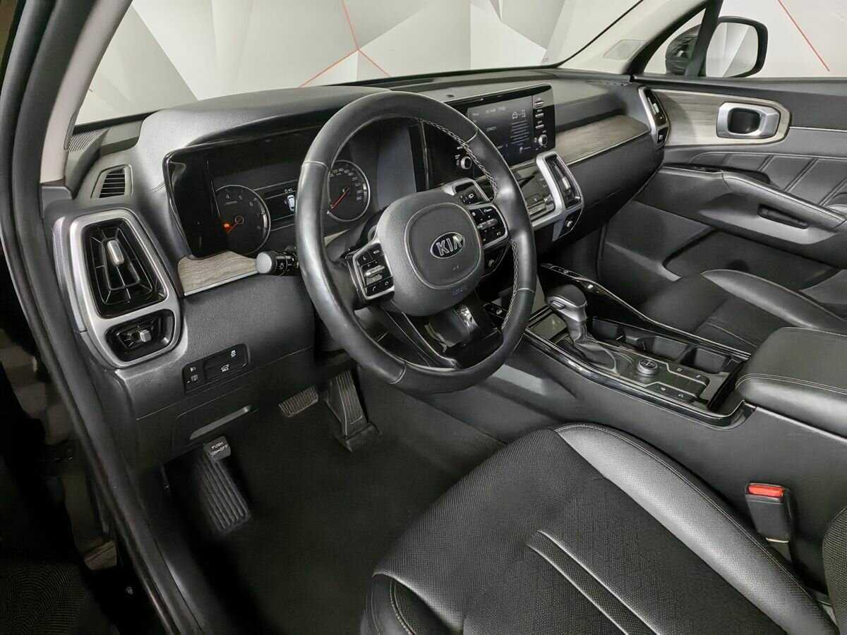 Kia Sorento с пробегом — 2021 год. Фото: #12