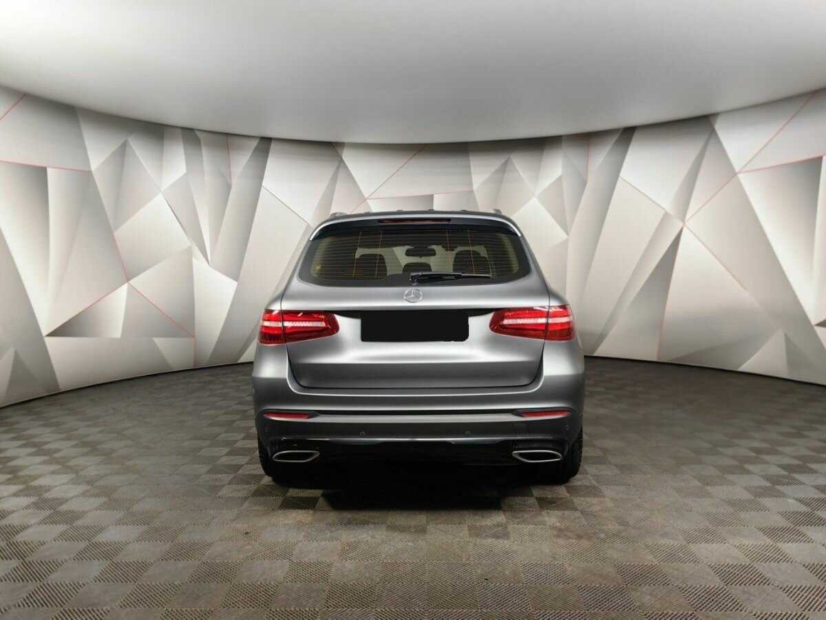 Mercedes-Benz GLC с пробегом — 2018 год. Фото: #7