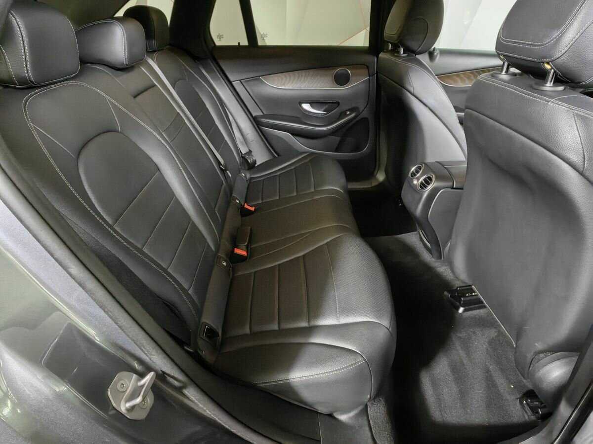 Mercedes-Benz GLC с пробегом — 2018 год. Фото: #11