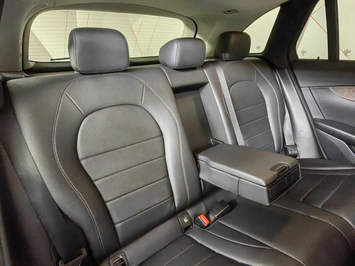 Mercedes-Benz GLC с пробегом — 2018 год. Фото: #12