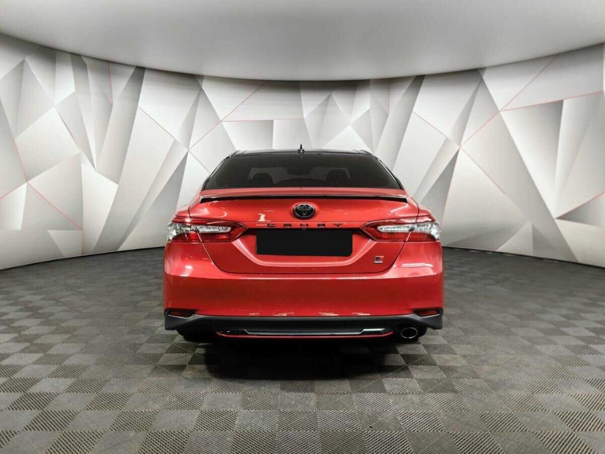 Toyota Camry с пробегом — 2021 год. Фото: #7