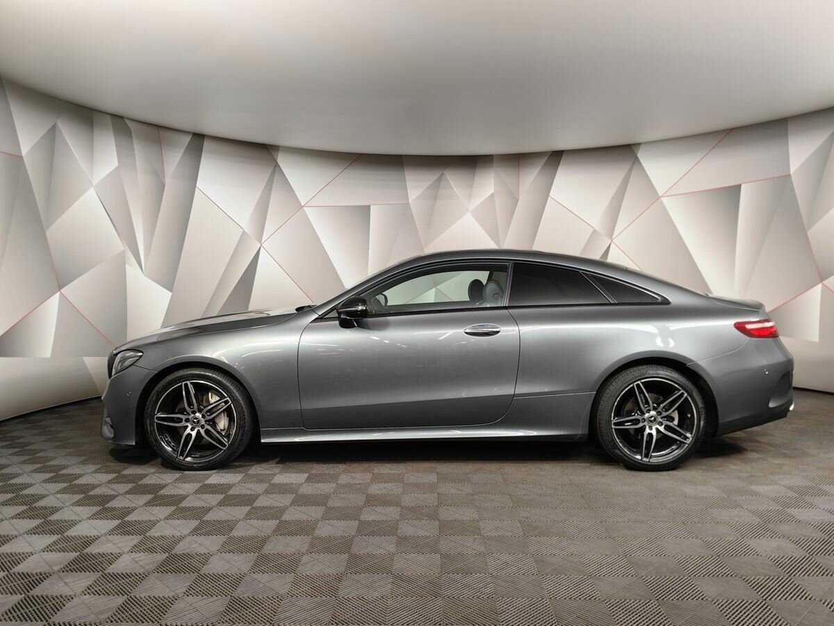 Mercedes-Benz E-Класс с пробегом — 2018 год. Фото: #4