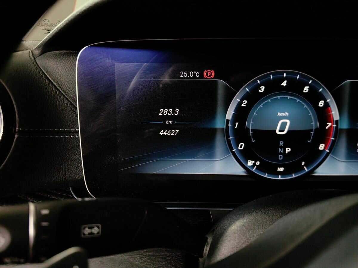 Mercedes-Benz E-Класс с пробегом — 2018 год. Фото: #14