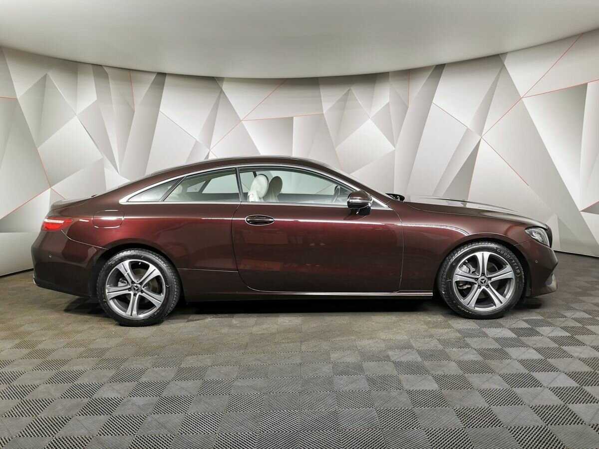 Mercedes-Benz E-Класс с пробегом — 2019 год. Фото: #5