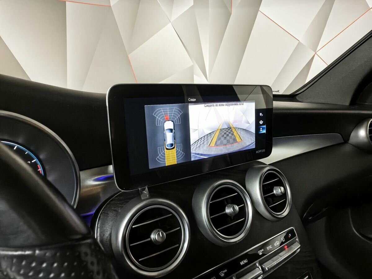 Mercedes-Benz GLC с пробегом — 2020 год. Фото: #15