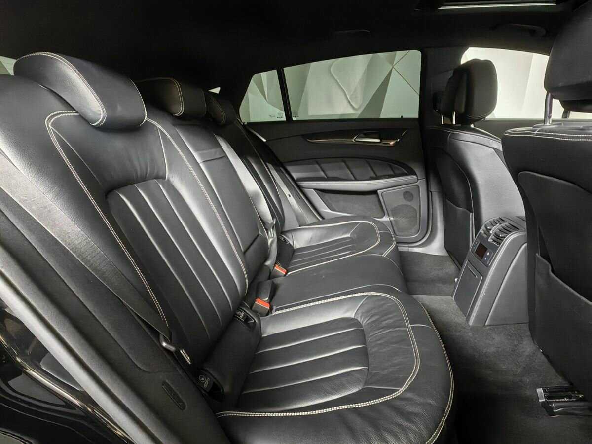 Mercedes-Benz CLS с пробегом — 2017 год. Фото: #11