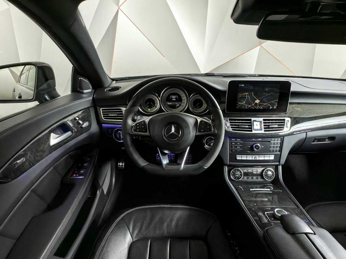 Mercedes-Benz CLS с пробегом — 2017 год. Фото: #14
