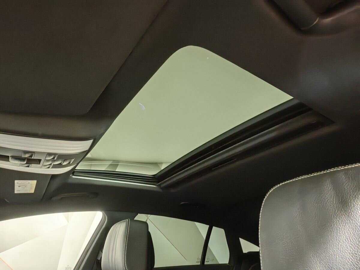 Mercedes-Benz CLS с пробегом — 2017 год. Фото: #17