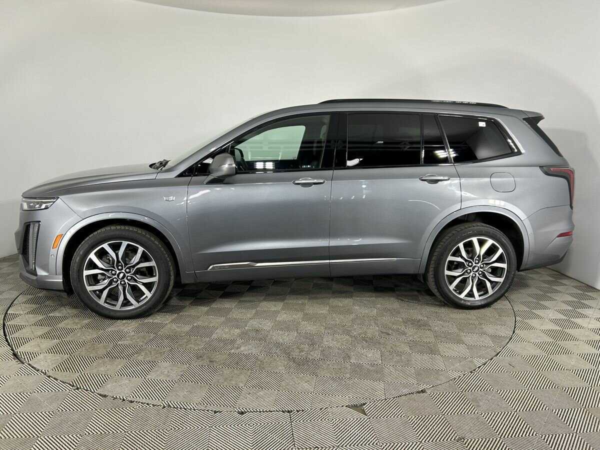 Cadillac XT6 с пробегом — 2021 год. Фото: #3