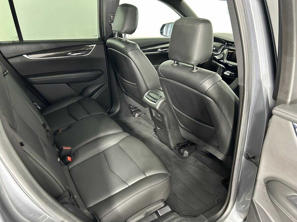 Cadillac XT6 с пробегом — 2021 год. Фото: #15