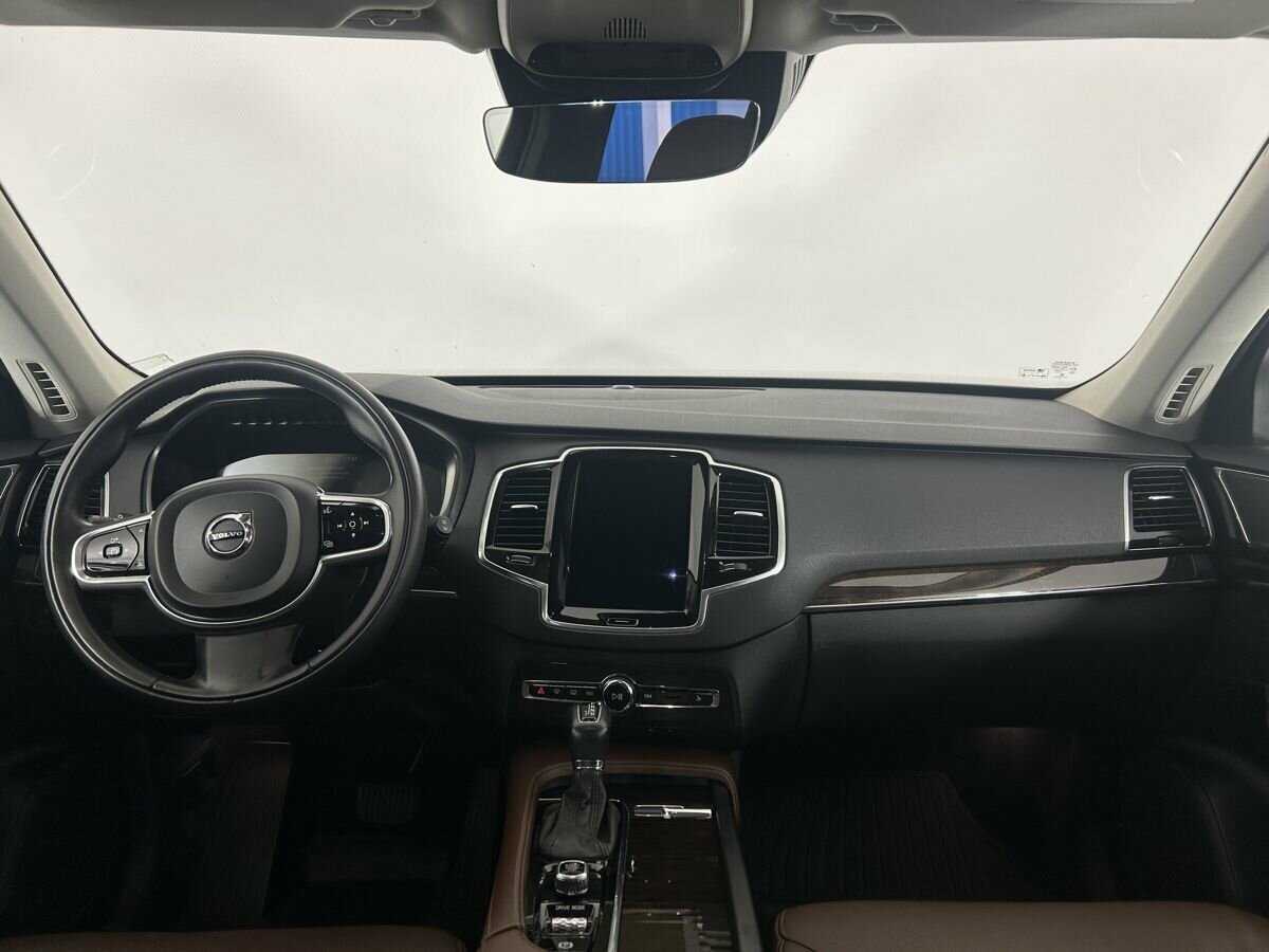 Volvo XC90 с пробегом — 2017 год. Фото: #6