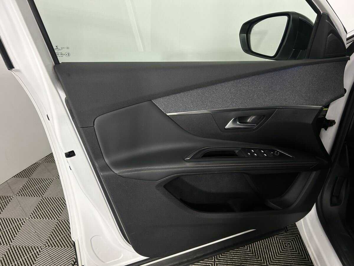 Peugeot 5008 с пробегом — 2020 год. Фото: #5