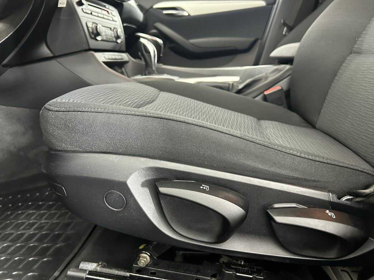 BMW X1 с пробегом — 2013 год. Фото: #8