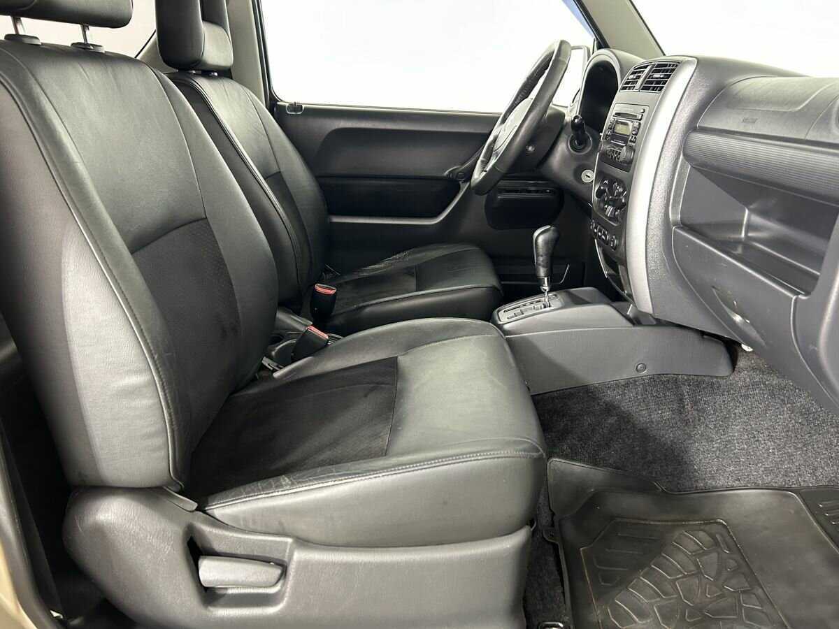 Suzuki Jimny с пробегом — 2008 год. Фото: #13