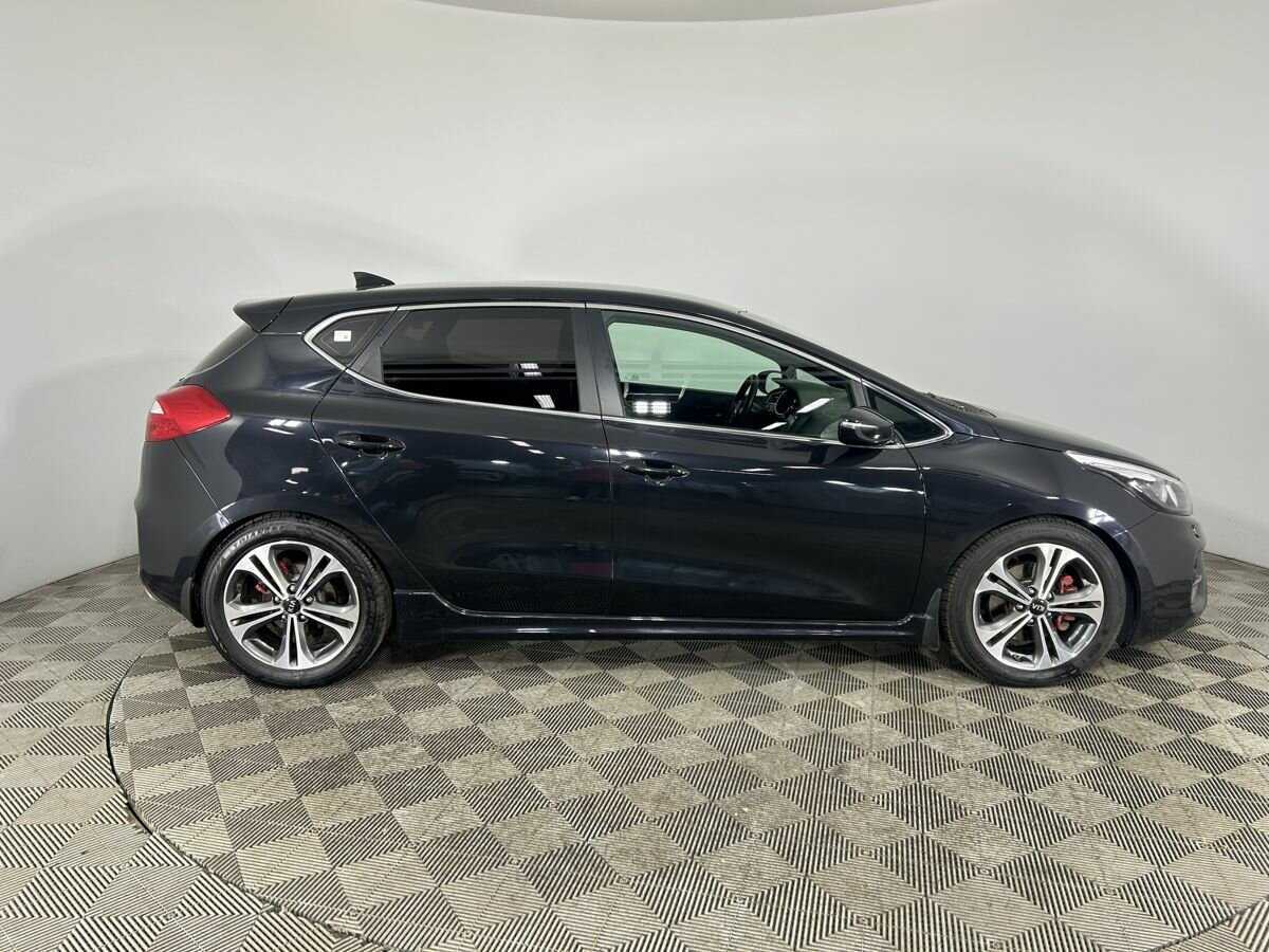 Kia Ceed GT с пробегом — 2017 год. Фото: #3