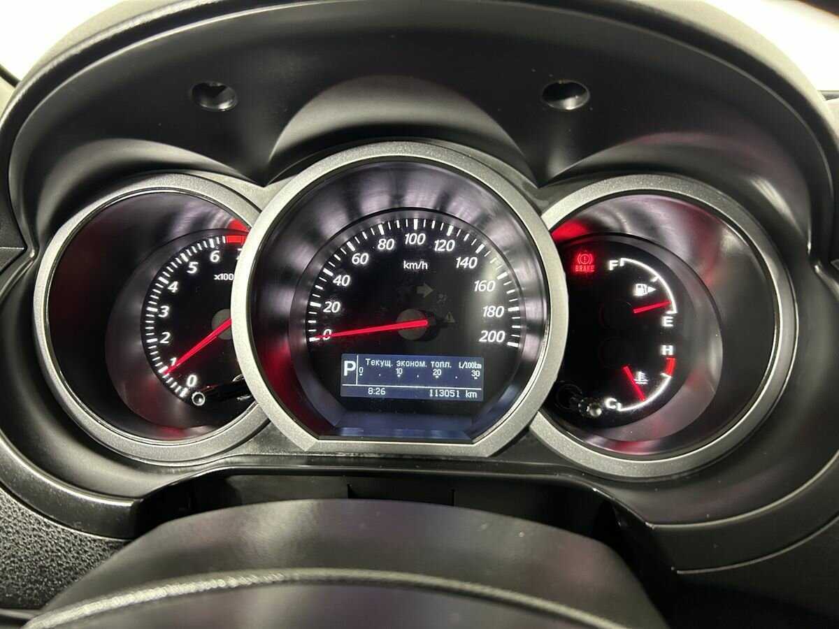 Suzuki Grand Vitara с пробегом — 2010 год. Фото: #10