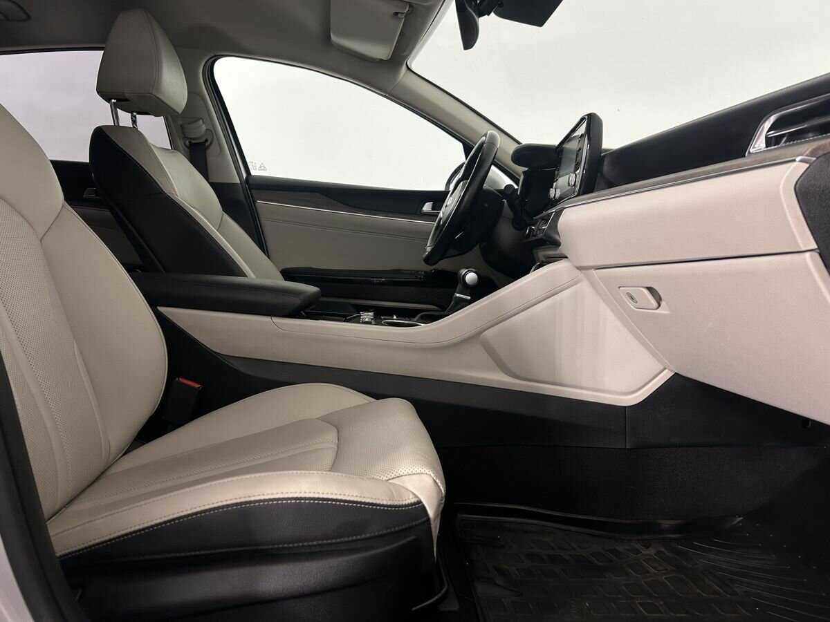 Kia K5 с пробегом — 2021 год. Фото: #11