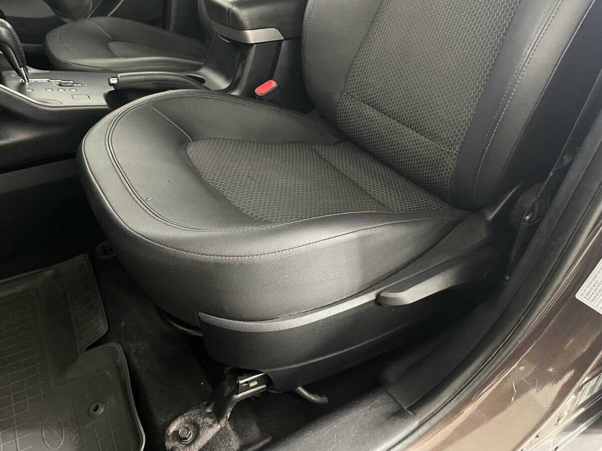 Hyundai ix35 с пробегом — 2010 год. Фото: #7