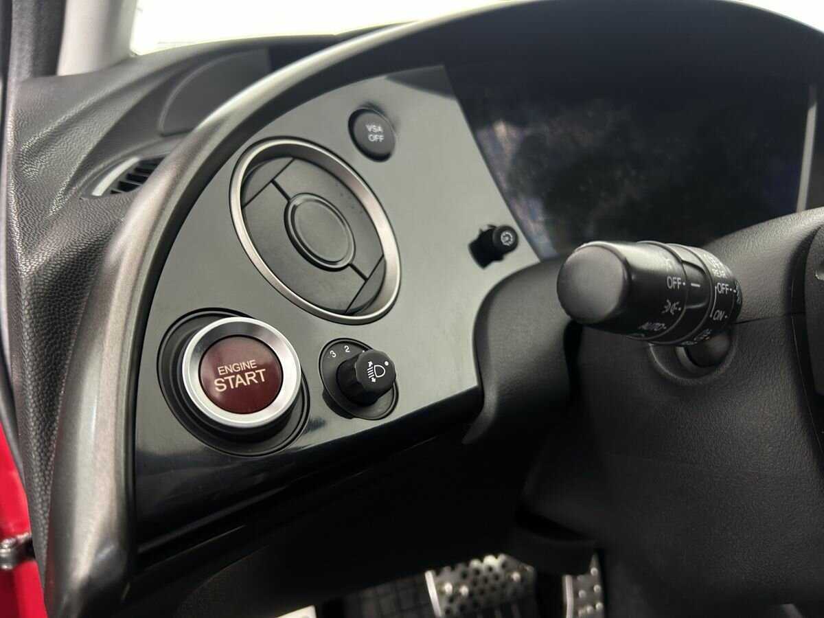 Honda Civic с пробегом — 2008 год. Фото: #8