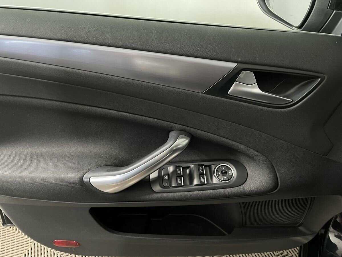 Ford Mondeo с пробегом — 2012 год. Фото: #7