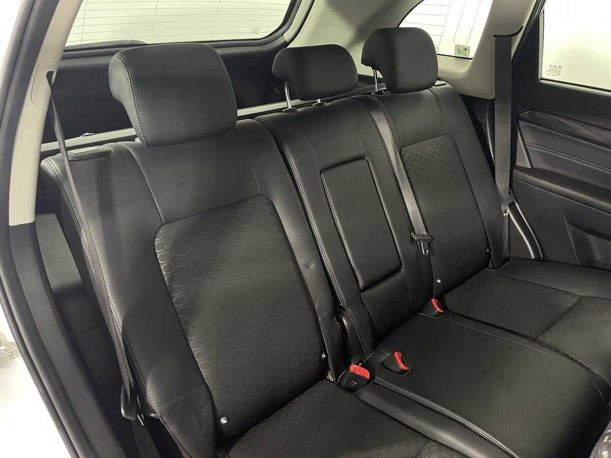 Chevrolet Captiva с пробегом — 2014 год. Фото: #14