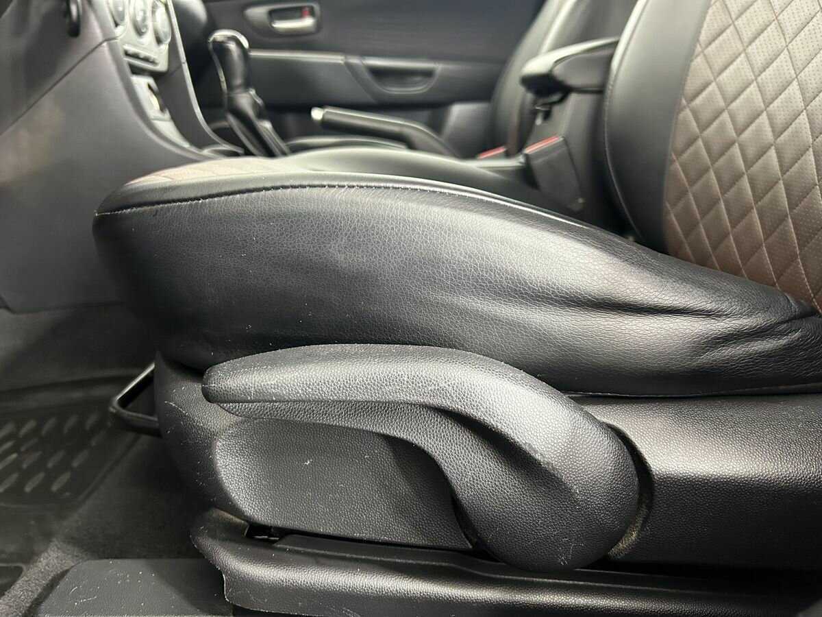 Mazda 3 с пробегом — 2007 год. Фото: #9