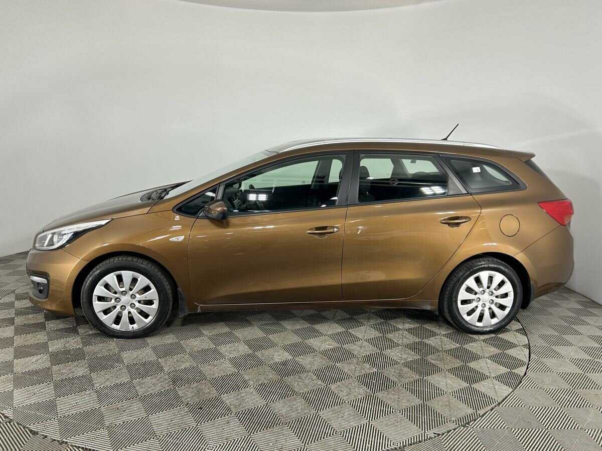 Kia Ceed с пробегом — 2016 год. Фото: #3