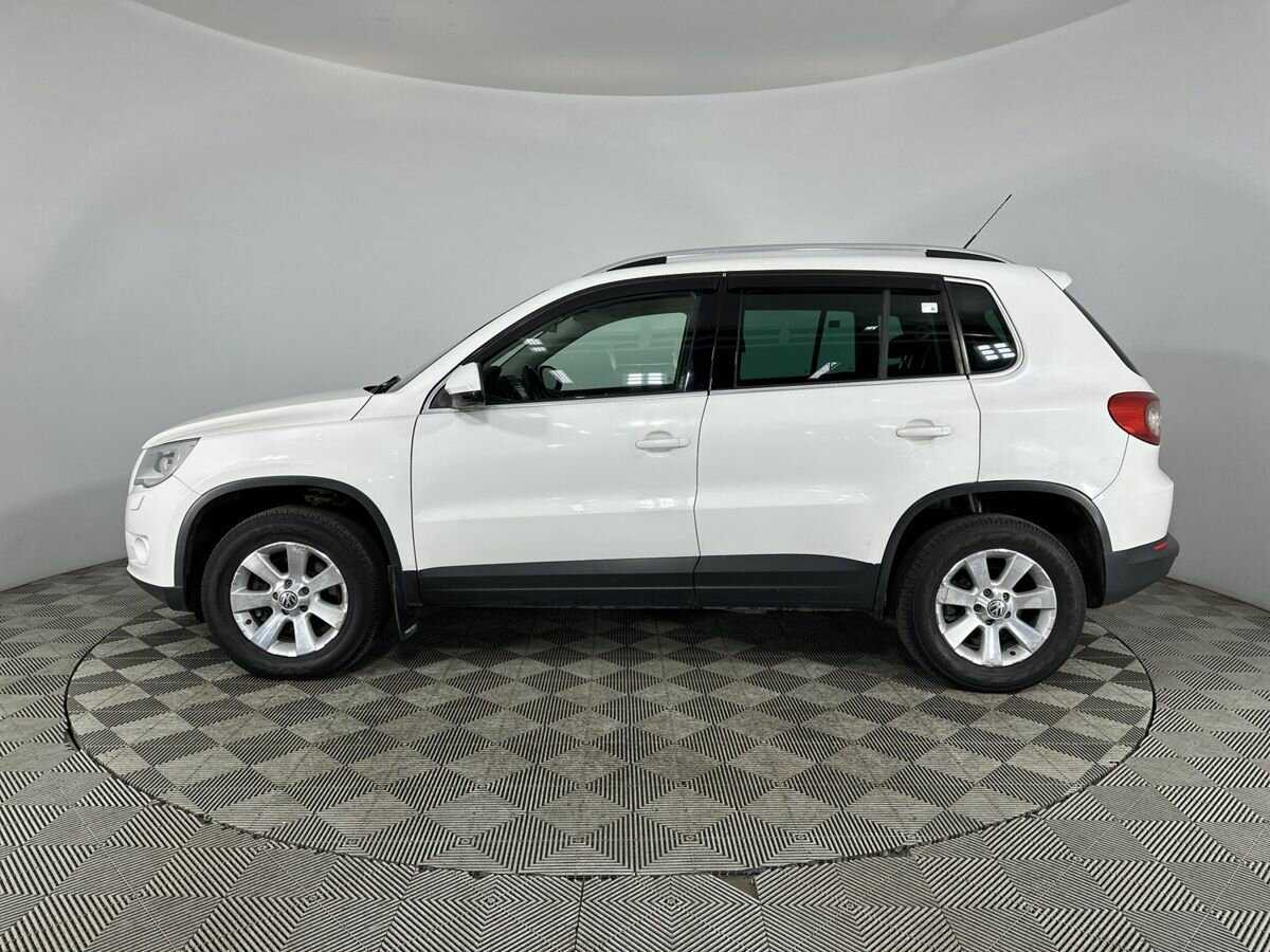 Volkswagen Tiguan с пробегом — 2011 год. Фото: #4